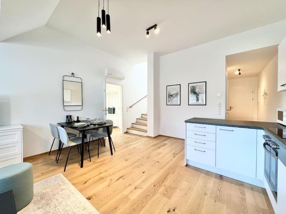 Orestaliving - Penthouse In 1020 Viena Exterior foto